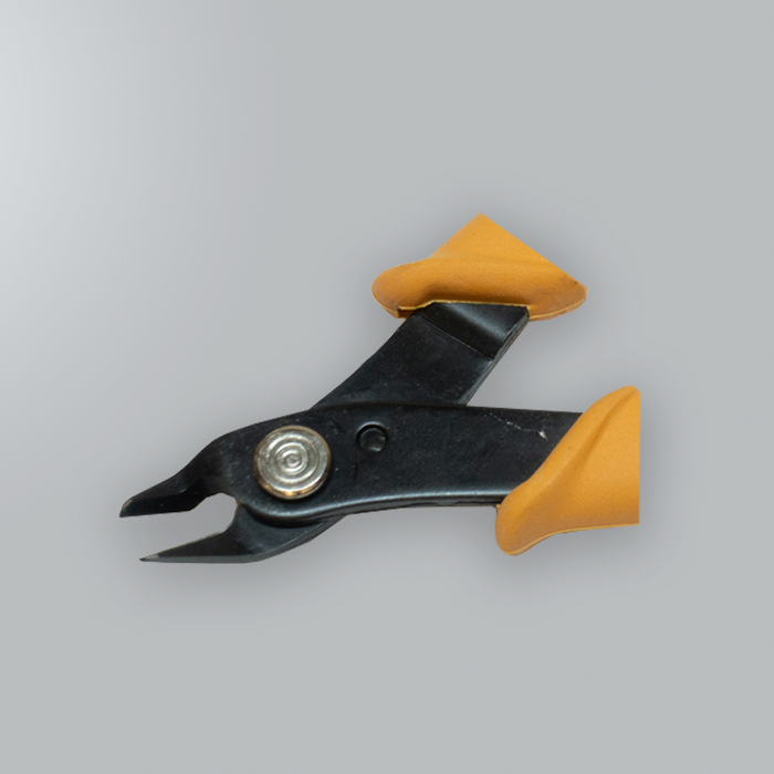 Flush Cutter - Long Handles (GT-TR25L) Flush Cutter - Long Handles (GT-TR25L)